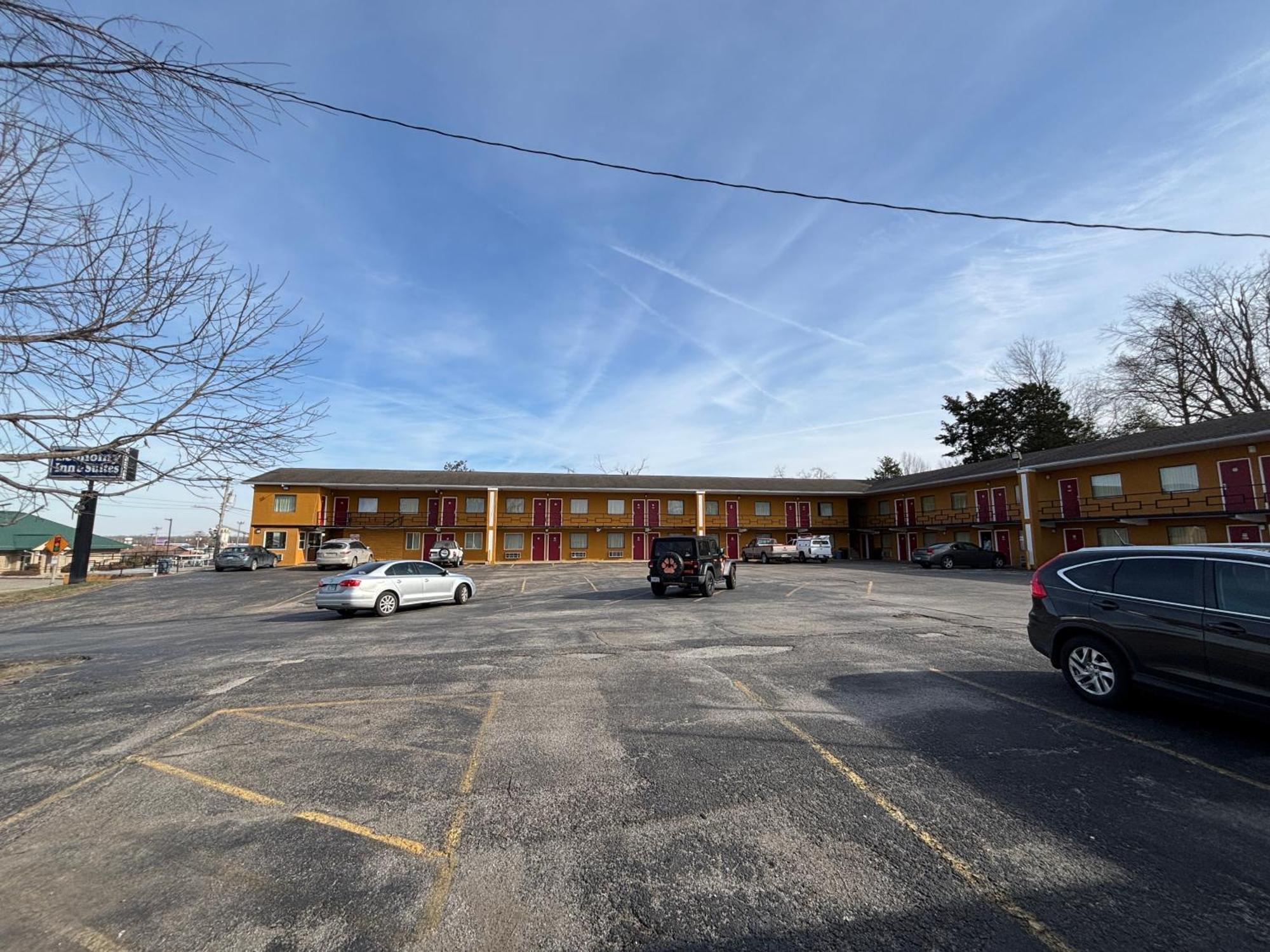 Economy Inn & Suites Harrisburg Exterior foto